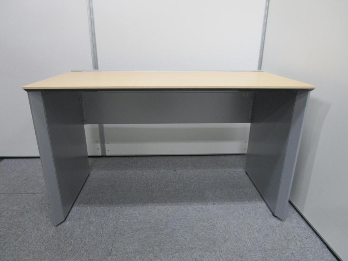 【片面フリーアドレスデスク】■KOKUYO/コクヨ　■ワークヴィスタ　■木目ナチュラル　■平机　■W1200/D720/H720　【弊社使用欄：A01027738】
                        ワークヴィスタ
                                    中古
            