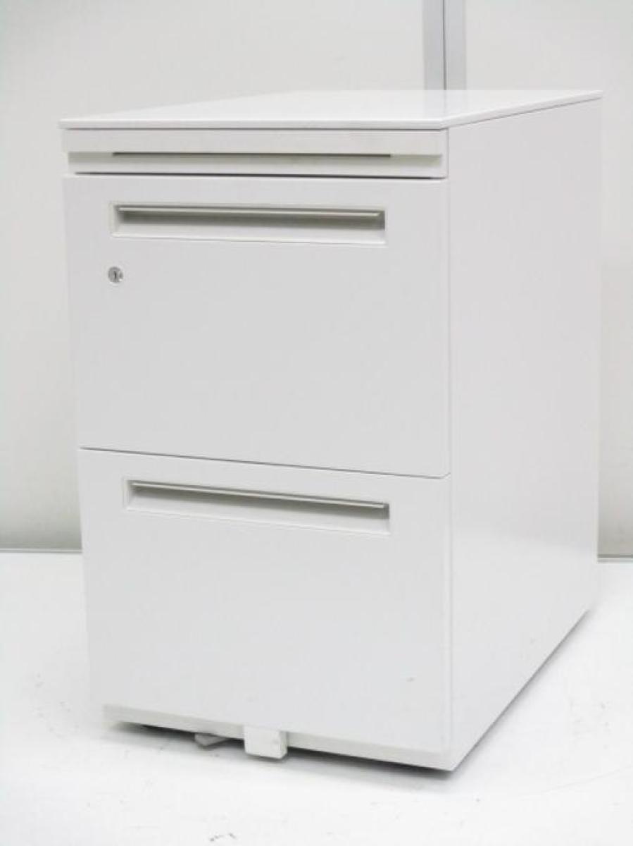 【デスク下に置いて収納アップ！使い勝手抜群のキャスター付き3段ワゴン！】■ウチダ(UCHIDA)製　STワゴンシリーズ　3段ワゴン　フリアド用　H650㎜　■ホワイト　■シリンダー錠【弊社使用欄：A01057157】
                        STワゴンシリーズ
                                    中古
            