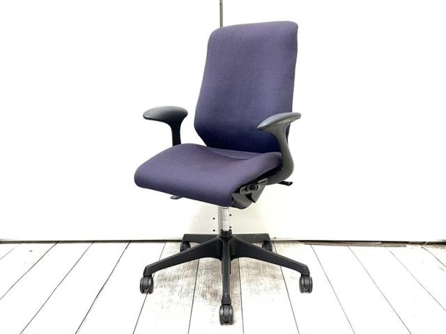 【中古】スフィア CT2AAA　FRU4 オカムラ（okamura） 肘付ハイバックチェア