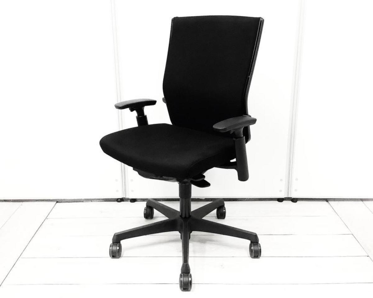 中古】エスクード C445ZR FFW1 オカムラ/okamura 肘付ハイバックチェア 