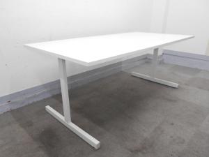 【在庫入替セール品！】【4～6名の打合せに最適！W1800mmタイプ！】■ウチダ　ノティオシリーズ　ミーティングテーブル　ホワイト　■スッキリとしたデザインのＴ字脚タイプ！【UCHIDA　 notio】【ABW】