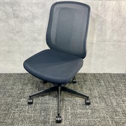 【肘無ハイバック！！コクヨ製シロッコチェア/メッシュ】　中古家具　九州最大級　《オフィスバスターズ福岡博多店は、福岡を拠点として、日本全国へ中古オフィス用品・オフィス家具を提供しております》