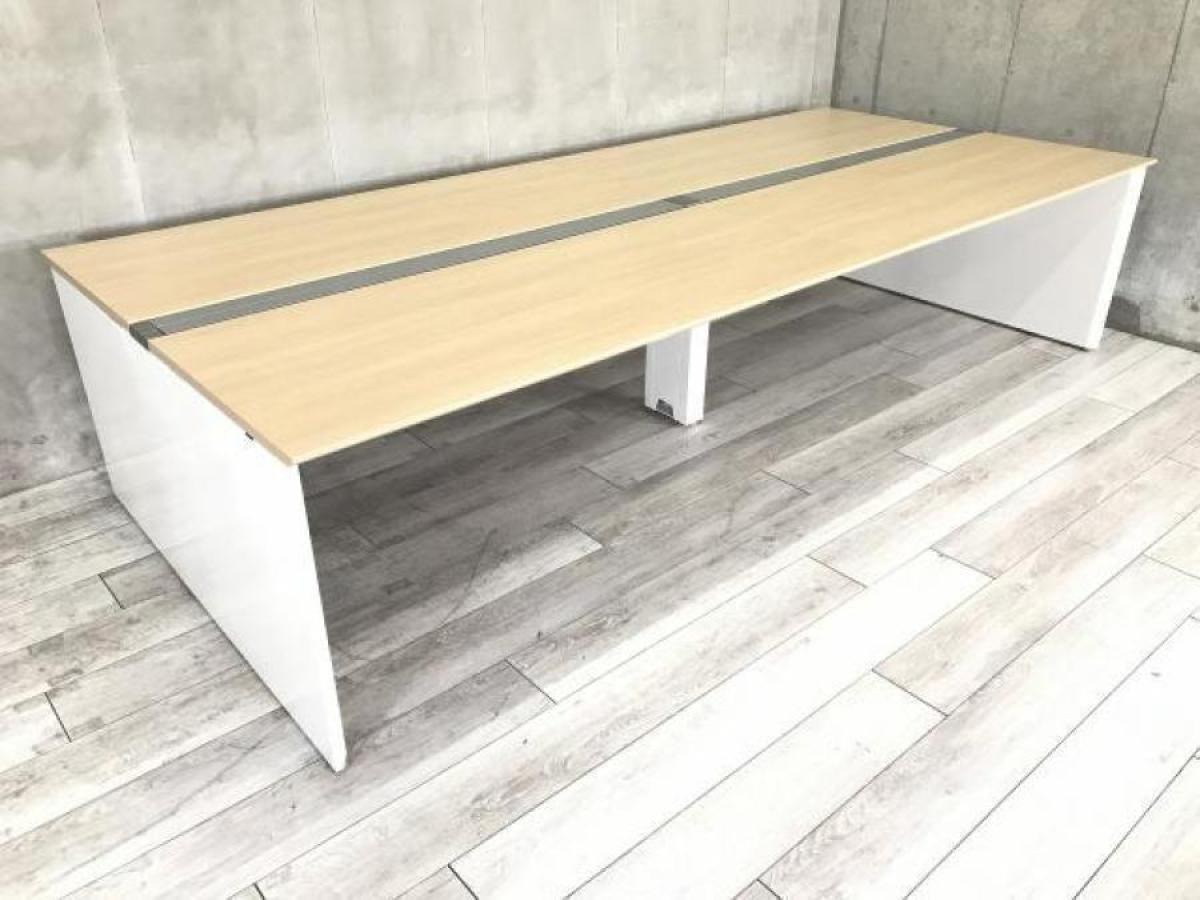 【関西倉庫入荷】■オカムラ　フリーウェイ　幅3200mm×奥行1400mm　■天板ネオウッドライト×脚ホワイト【4～6名様推奨サイズ！　足元すっきりナチュラル天板のフリーアドレスデスク！】
                        プロユニットフリーウェイ
                                    中古
            