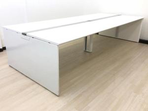 【関西倉庫入荷】■オカムラ/プロユニットフリーウェイ　フリーアドレスデスク　幅2800㎜×奥行1400mm　■天板ホワイト×脚ホワイト【4名での利用に最適なサイズ！】