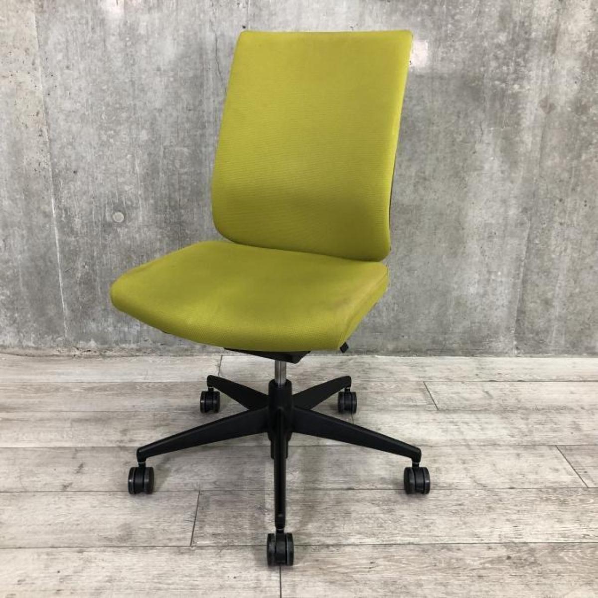 【在庫セール品・4脚限定】【T4】■コクヨ(KOKUYO)製　ウィザード2(wizard2)チェア　肘無ハイバック　■ライトオリーブ×ブラックシェル　■ランバーサポート付【オフィスの王道！　納得の座り心地！　魔法のように売れ続けている定番のオフィスチェア！】
                        ウィザード2
                                    中古
            