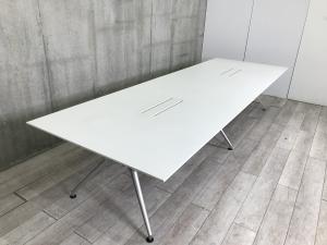 【幅3600㎜・洗練された上質なデザインの大型テーブル！】■イトーキ（ITOKI）　DDシリーズ　会議用テーブル　ミーテイングテーブル　W3600×D1200㎜　■配線口あり　■ホワイト天板　【2枚天板のため搬入もしやすい！】【弊社使用欄：A01022323】