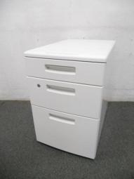 【西】【高品質で人気のKOKUYOのワゴン！スタンダードなデザインで使いやすい！】 【収納】【格安】【安い】【メーカー】【福岡オフィス家具】【福岡中古家具】【中古事務什器】