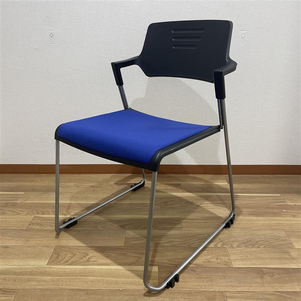 【西】～やっぱりイナバ～【イナバ製】【スタッキングチェア【事務所】【執務】【デスク】【机】【収納】【格安】【安い】【福岡オフィス家具】【福岡中古家具】【中古事務什器】
                        その他シリーズ
                                    中古
            