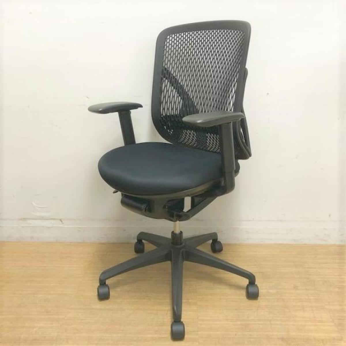 【西】イナバ製　【チェア】【椅子】【イス】【事務椅子】【デスク】【机】【書庫】【書棚】【棚】【ラック】【収納】【格安】【安い】【メーカー】【レイアウト変更】【模様替え】
                        yera
                                    中古
            