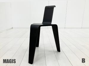 B)MAGIS / マジス　AKA / エーケーエー　Konstantin Grcic / コンスタンチン・グルチッチ　ブラック
