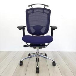【上質なデザイン！高機能で快適な座り心地で快適キープ！】■オカムラ　コンテッサチェア　可動肘付　ダークブルー　ハンガー付　ポリッシュ　■ハイクラス！高級チェアでオフィスに至福のひと時を！【Okamura　Contessa】574659