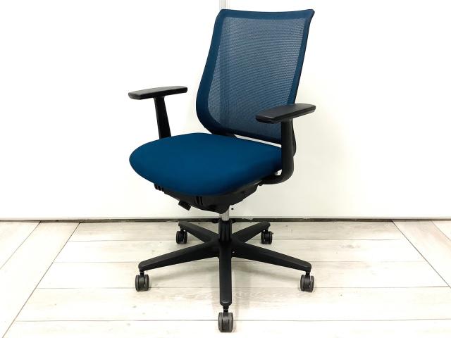 【中古】ミトラシリーズ  コクヨ（KOKUYO） 肘付ローバックチェア