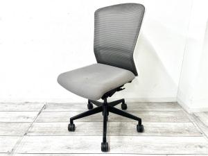 【定価約6万円】【洗練されたデザインで大人気!ワンランク上の座り心地】■ウチダ (UCHIDA) エルフィ (ELFIE) ミドルバック肘無 ■背面メッシュ ■グレー×ホワイトフレーム