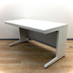 【ホワイトカラー4台入荷！】オカムラ/アドバンス　作業用にはもってこいの幅1400mm！広々使えて時間効率アップ！