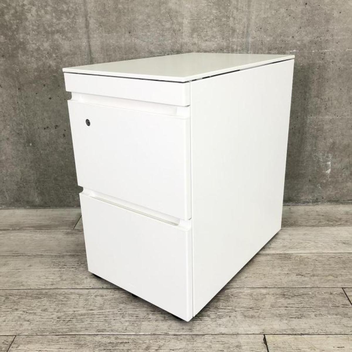 【在庫入替えセール！】【平机・フリーアドレスデスクのお供に！】■コクヨ製　3段ワゴン　GXシリーズ　■シリンダー錠　キャスター付き　■ホワイト【AD】
                        GXワゴン
                                    中古
            