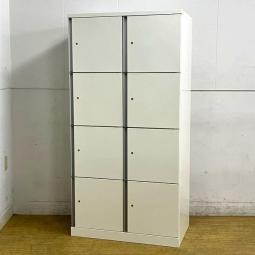 【ロット入荷】オカムラ　SWシリーズ　8人用更衣ロッカー　シリンダー錠　大きな取っ手がスタイリッシュかつ機能的　【倉庫在庫品】