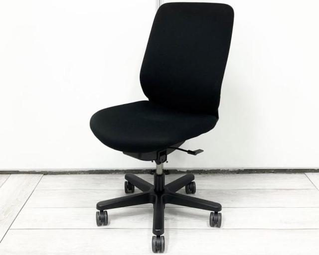 【中古】トルテチェア  イトーキ（ITOKI） 肘無ハイバックチェア