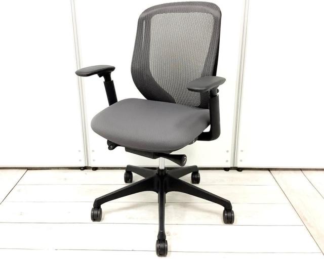 【中古】シルフィーメッシュ C641XR FMR2 オカムラ（okamura） 肘付ローバックチェア