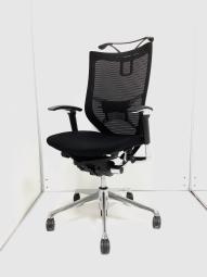 大人気／高級チェア／限定1脚／高級チェアの代名詞　◆Okamura／オカムラ◆Baron／バロン　※本体カラー：ブラック／フレーム：ポリッシュ【TH】