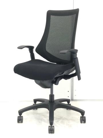 【中古】エフメッシュ  イトーキ（ITOKI） 肘付ハイバックチェア