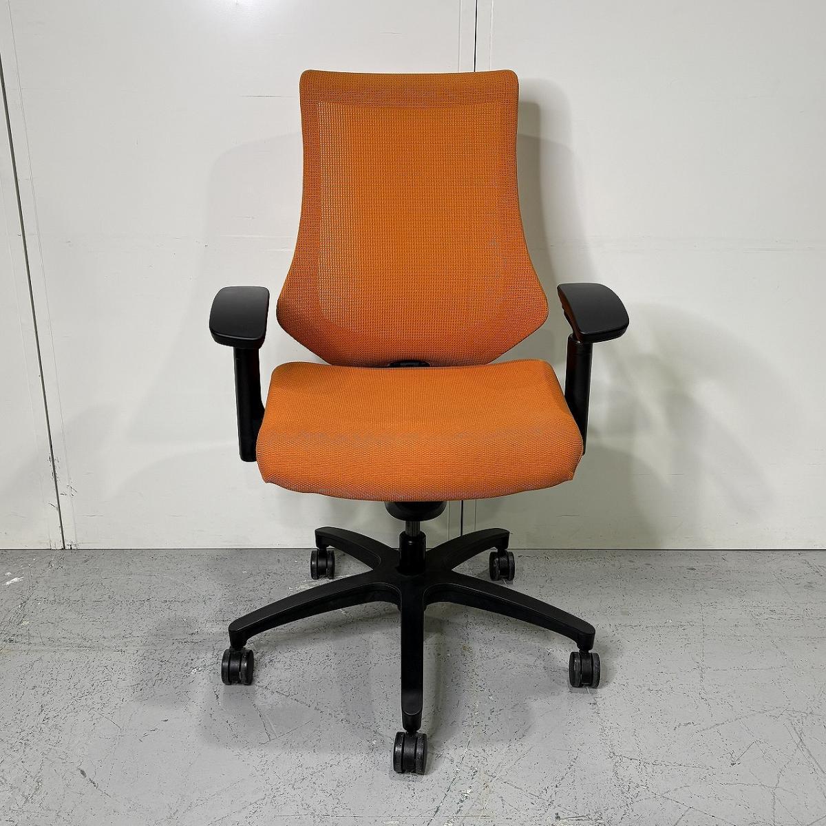 中古】エフメッシュ イトーキ/ITOKI 肘付ハイバックチェア 583524 