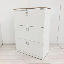 【オフィスの必需品！大容量の三段キャビネット！】■オカムラ（okamura）製　レクトライン（Rectline）シリーズ　3段ラテラル　ローキャビネット　W800×D450×H1120mm　■シリンダー鍵　■天板:ナチュラル×ホワイト