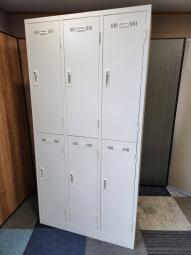 【限られたスペースで６人分！衣服や荷物も収納力抜群です！】■生興　システムロッカー　6人用更衣ロッカー　■ホワイト　■シリンダー錠