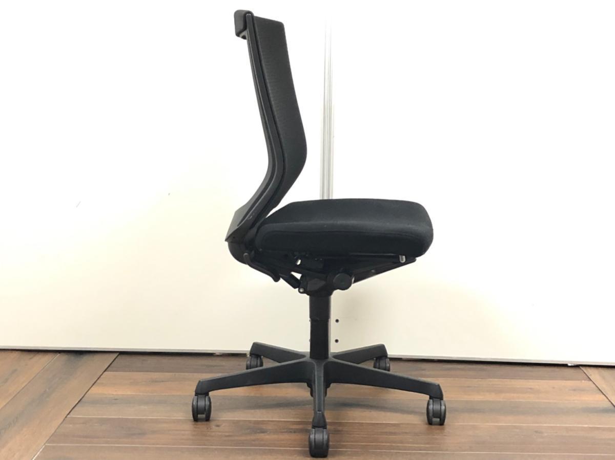 中古】エスクード オカムラ/okamura 肘無ハイバックチェア 583727 