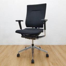 【在庫入れ替えセール】イトーキ製高級チェア「スピーナ（Spina）」の入荷！中古　高級チェア　オフィスチェア　在宅ワーク　テレワーク　ハイバック　ITOKI　ブラック