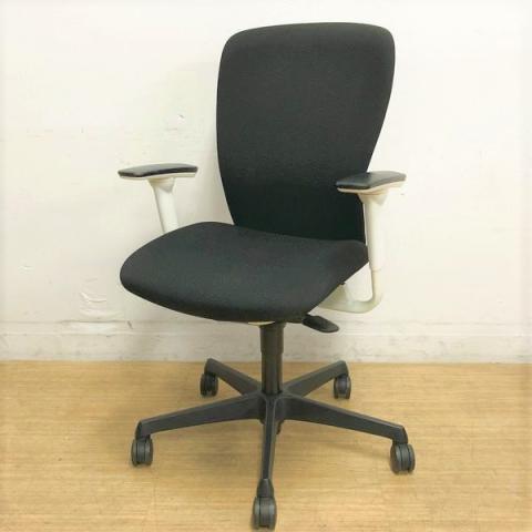 【中古】スラート  オカムラ（okamura） 肘付ハイバックチェア