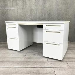 【定価約14万円】【両袖タイプで収納たっぷり！幅1400㎜でワークスペースもしっかり確保！】■オカムラ（okamura）製　アドバンス（ADVANCE）　両袖机　引き出し付き　■W1400×D700×H720㎜　■シリンダー錠　■ネオホワイト