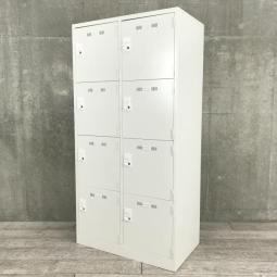 【省スペースに設置できます！2列4段の8人用！増員にもオススメ！】■生興（SEIKO）製　SLDシリーズ　8人用パーソナルロッカー　W900×D515×H1790㎜　■ダイヤル錠　■ホワイト