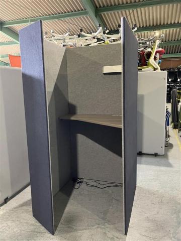 【中古】ドレープ 4WAVBP　MX62 オカムラ（okamura） 集中ワークブース