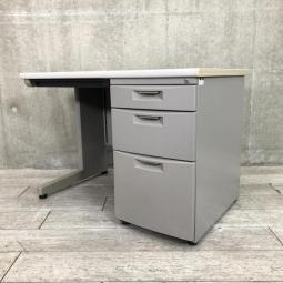 【在庫入替セール品！（本在庫限定価格）】【幅1000㎜のコンパクトタイプ！使い勝手の良い３段収納の片袖机！】■イトーキ（ITOKI）製　CZNシリーズ　片袖机　W1000㎜　■グレー　■シリンダー錠【弊社使用欄：A01037185】