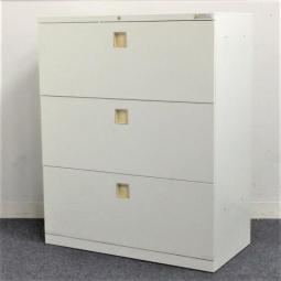 【取っ手日焼けのためお安く】オカムラ　レクトライン　3段ラテラル書庫　コスト重視　コスパ抜群　ホワイト　鍵付き　シリンダー錠