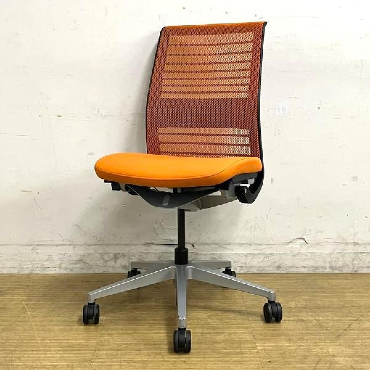 【在庫入替セール】スチールケース（Steelcase）シンクチェア　肘無しモデル　背メッシュで軽快なデザイン性　タンジェリン（オレンジ）　ランバーサポート付き
                        シンクチェア（新モデル）
                                    中古
            