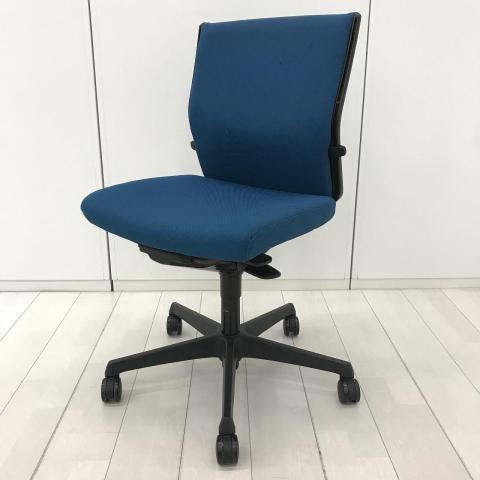 【中古】エスクード C433ZR FFW5 オカムラ（okamura） 肘無ローバックチェア