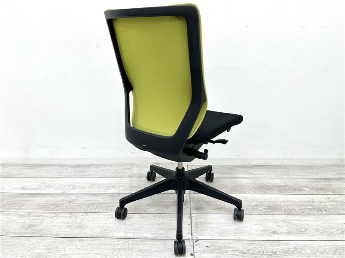 中古】エピオスチェア イトーキ/ITOKI 肘無ハイバックチェア 584106 