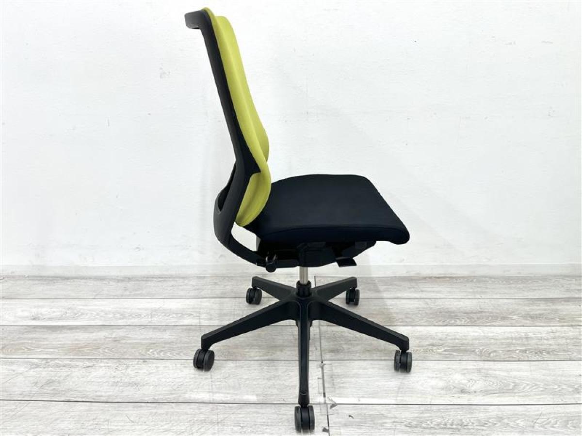中古】エピオスチェア イトーキ/ITOKI 肘無ハイバックチェア 584106 