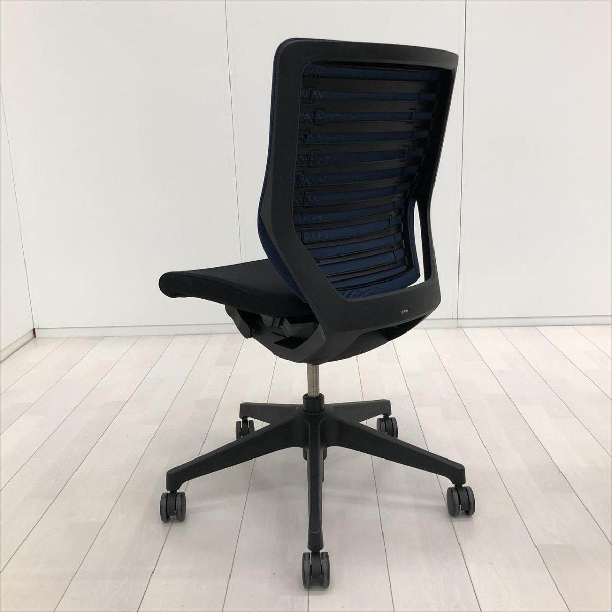 中古】エピオスチェア KE-460GB-T1T1B2 イトーキ/ITOKI 肘無ローバック 