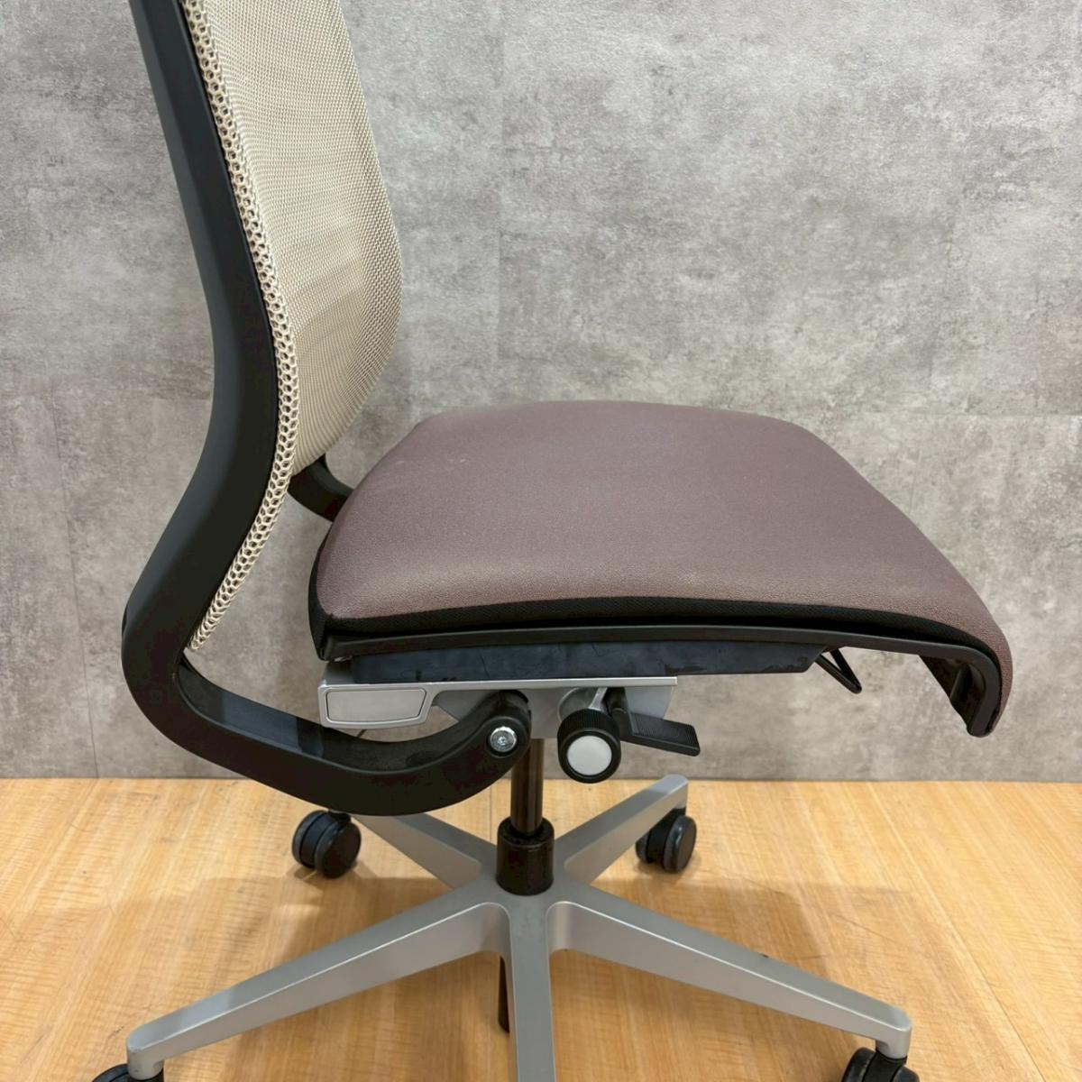 中古】シンクチェア（旧モデル） Steelcase/スチールケース 肘無 
