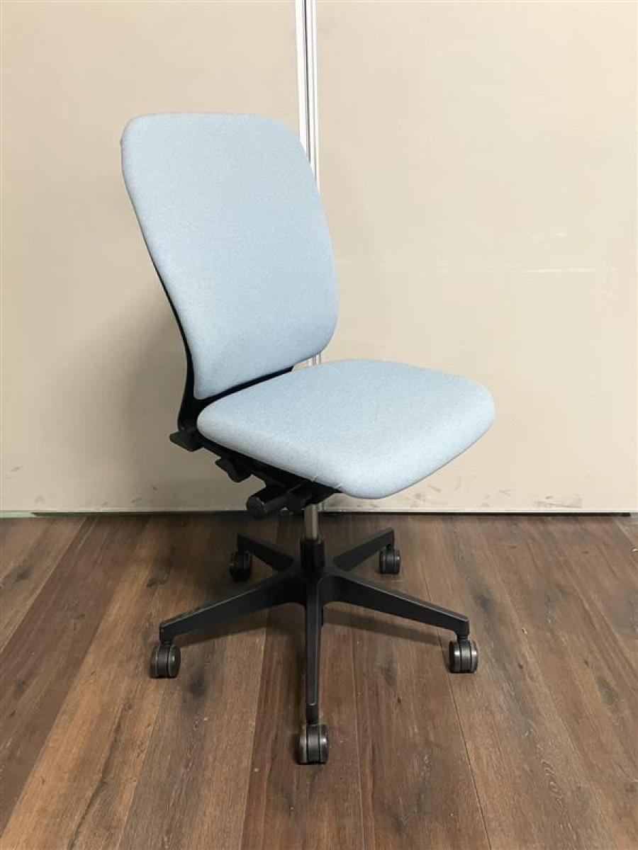 中古】フルゴ イトーキ/ITOKI 肘無ローバックチェア 584234 - 中古 