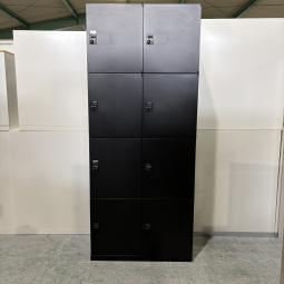 【固定席を持たないフリーアドレスで人気！　ダイヤル錠のためカギの紛失も怖くない！】■オカムラ（okamura）製　8人用パーソナルロッカー（4人用を上下連結）　■投函口無し　■ダイヤル錠　■ブラック