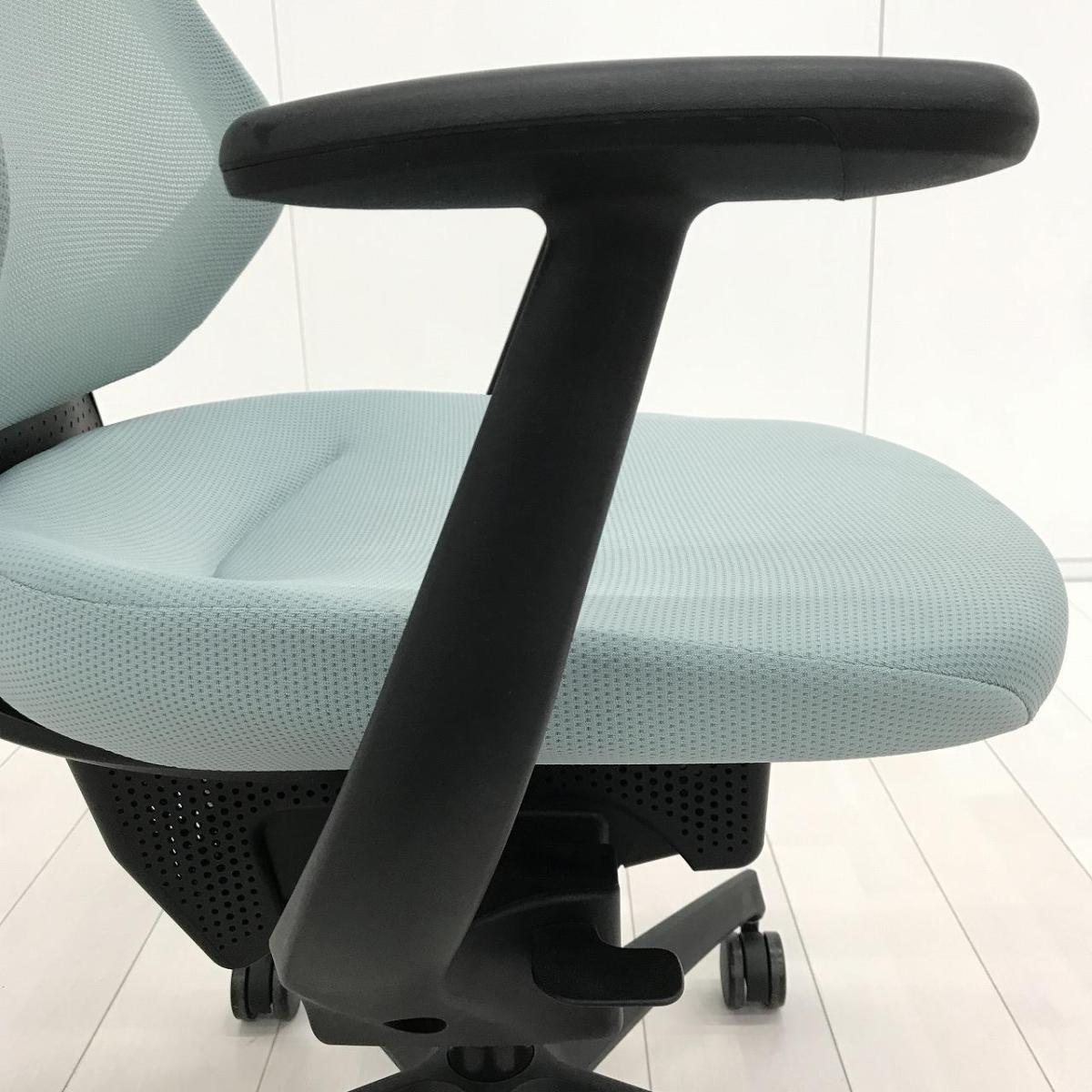 KK-92【ご来店頂ける方限定】コクヨ マネージメントチェア