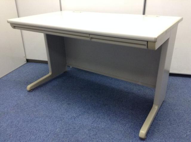 【中古】SD-Vシリーズ  オカムラ（okamura） 平机