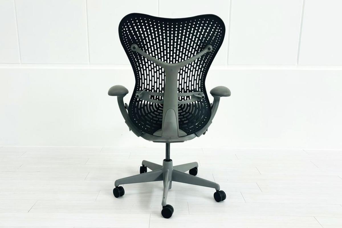 中古】ミラアーム Herman Miller/ハーマンミラー 肘付ハイバックチェア 