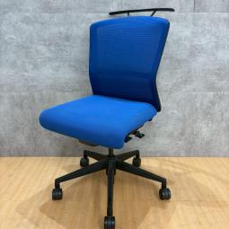 《在庫入替セール品 ㉕/8》内田洋行製のオフィスチェア(事務椅子)【エルフィ/ハンガー付き】が値下げされました！ 　＊良品を格安で！「オフィスバスターズ福岡南店」は、福岡を拠点として、全国へ中古オフィス用品・オフィス家具を提供しております。