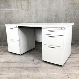 人気シリーズ/定番/おすすめ　イトーキ（ITOKI）製　CZデスク　両袖机　■W1600×D700mm　■シリンダー錠　■ホワイト