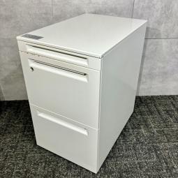 【25台の大型入荷！】■オカムラ製アドバンス　/　H650で大容量収納　/　オフィスバスターズ福岡博多店は全国対応可能です