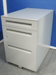 【スタンダードなデザインで、とにかく使いやすい！】■ウチダ　エスティシリーズ　3段ワゴン　グレー【UCHIDA　ST】